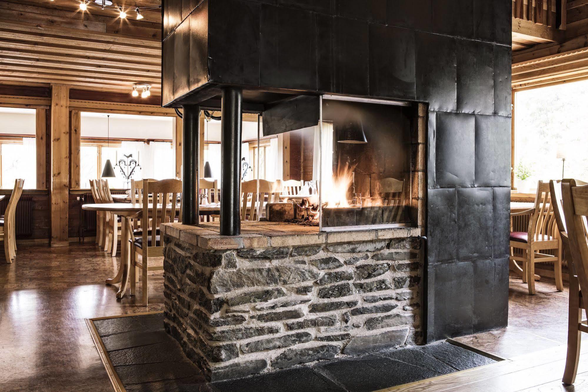 Storsaetra Fjaellhotell Grövelsjön Exteriér fotografie